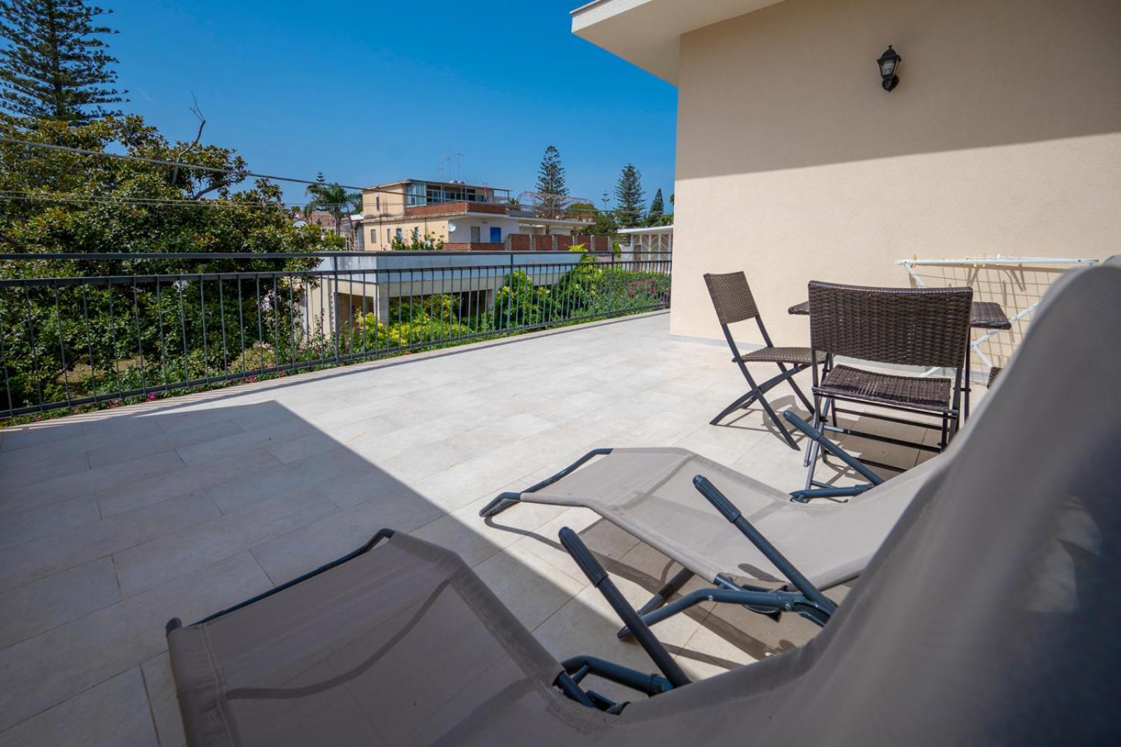Villa Nisa Apartment Sea View Fontane Bianche Exterior foto